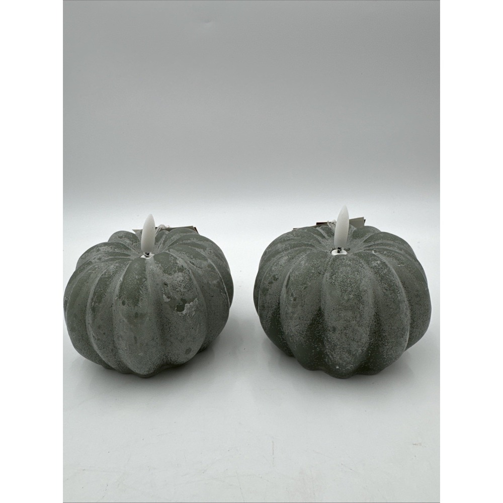 2026 Hobby Lobby Pumpkin LED Candles Timer Flame Green Set of 2 New